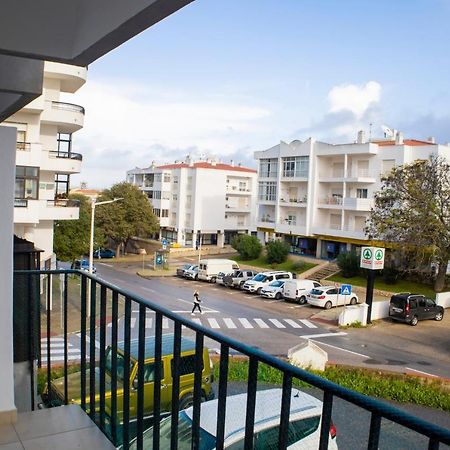 Casa Sim Apartment ลากอส ภายนอก รูปภาพ